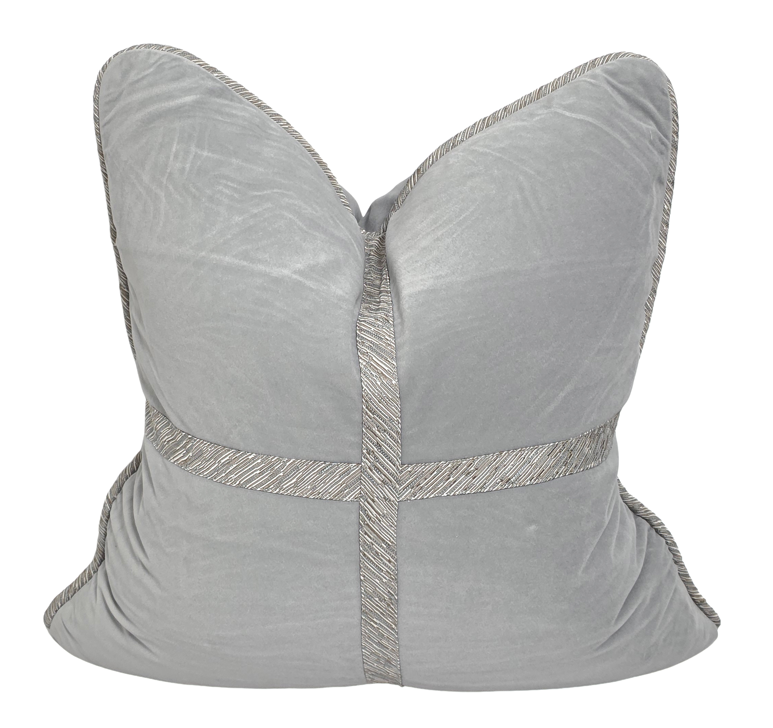 The Love of God that Qualifies Us — Crossed Velvet thumbnail