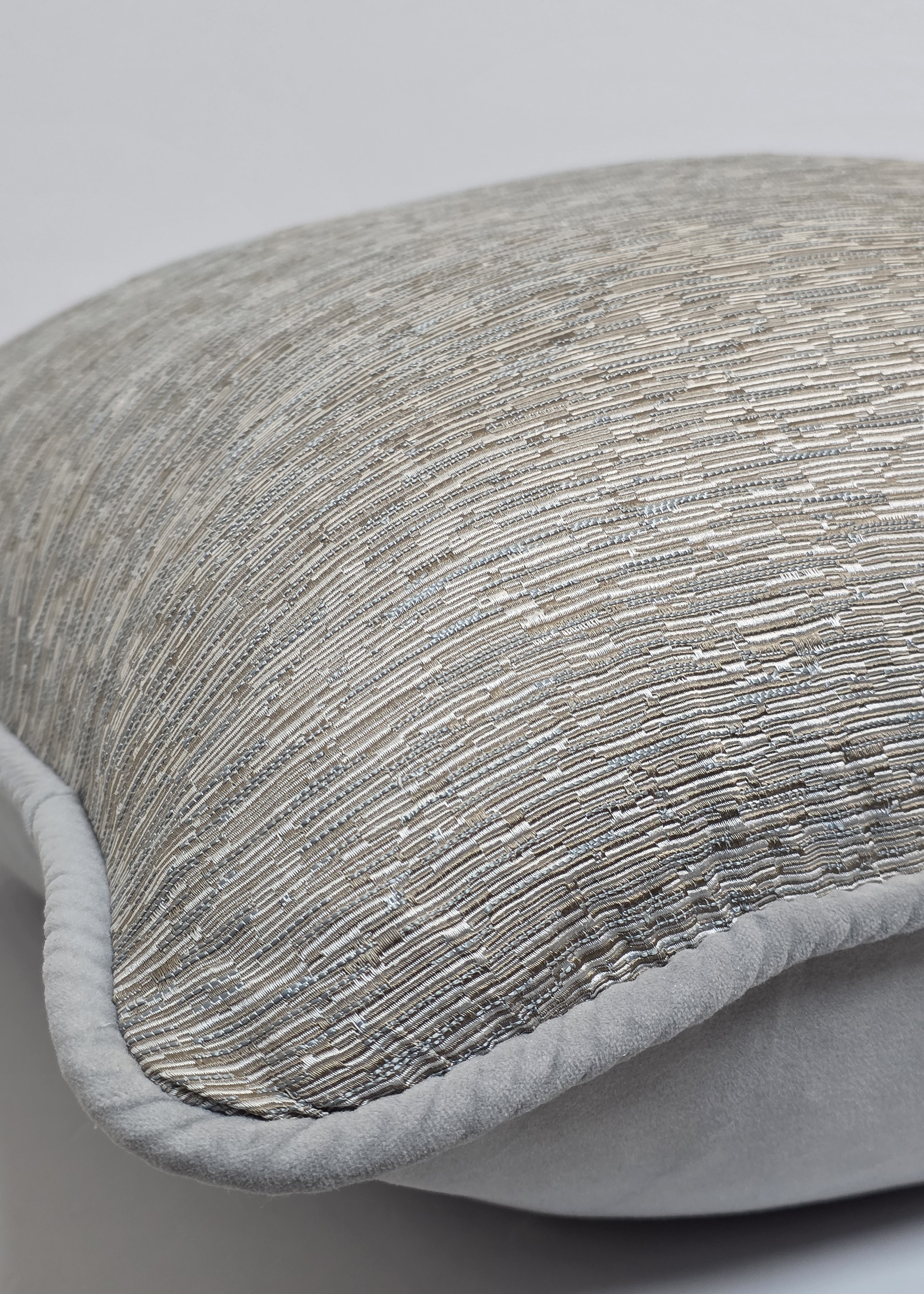 The Love of God that Qualifies Us — Textured Neutral Elegance thumbnail